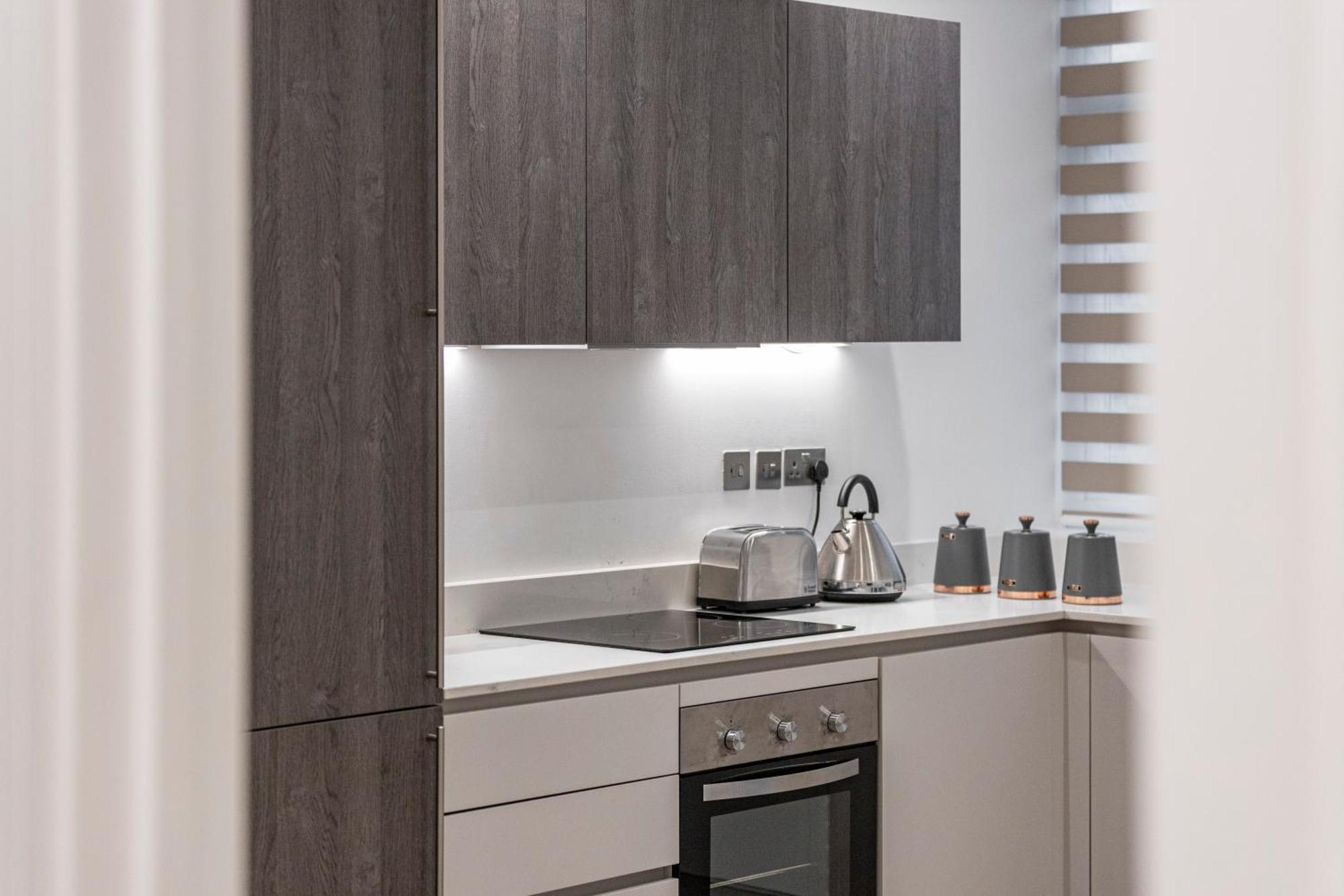 Welcoming And Spacious Apartment- Excellent Location Londres