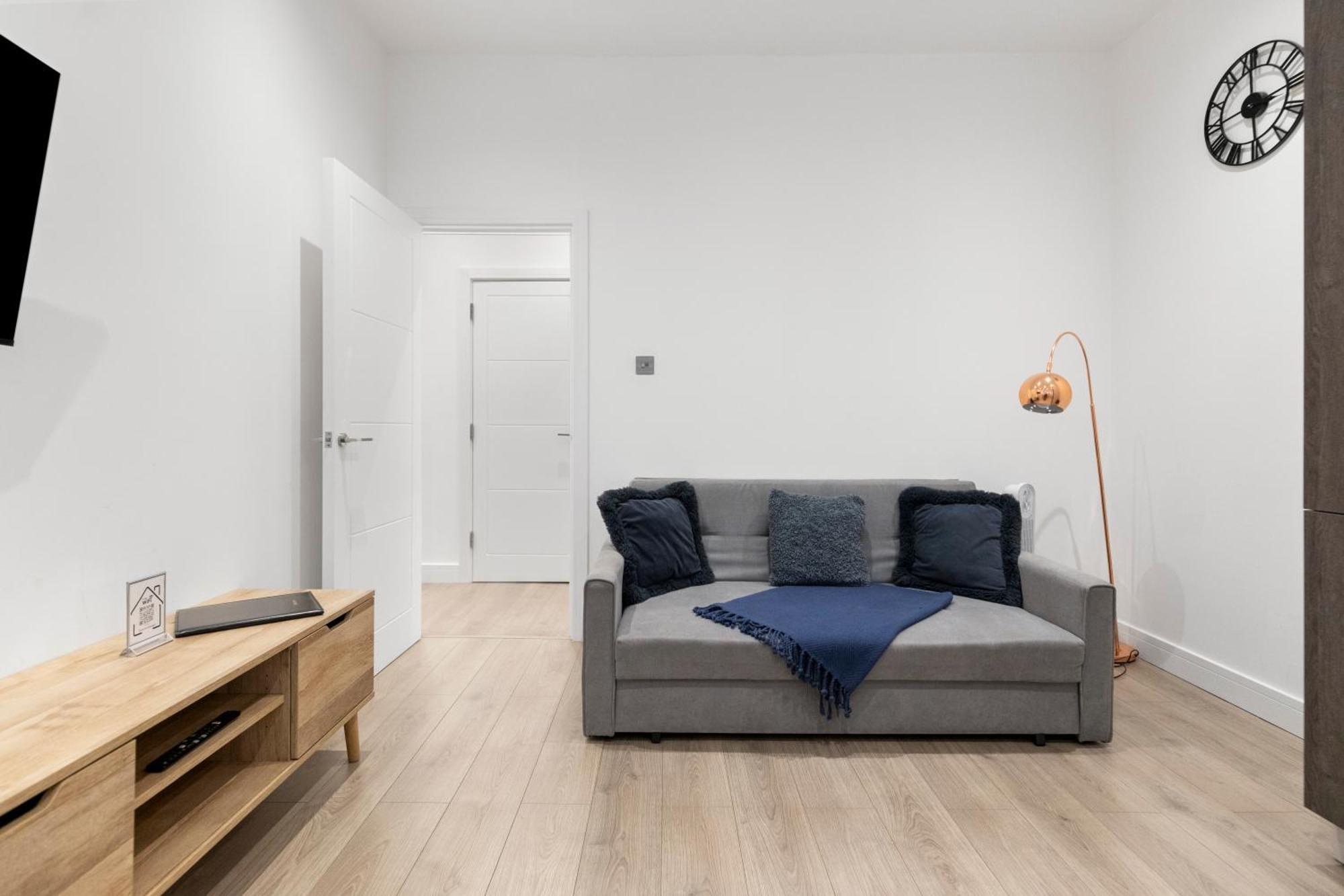 Apartamento Welcoming And Spacious Apartment- Excellent Location *